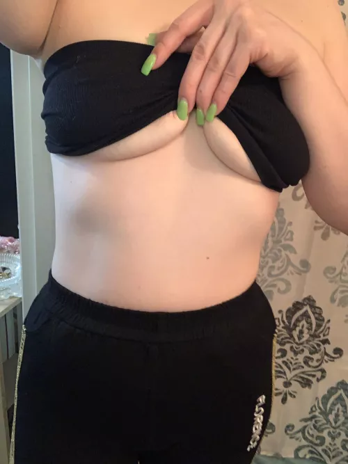 Post shower 24F by sapphirespins