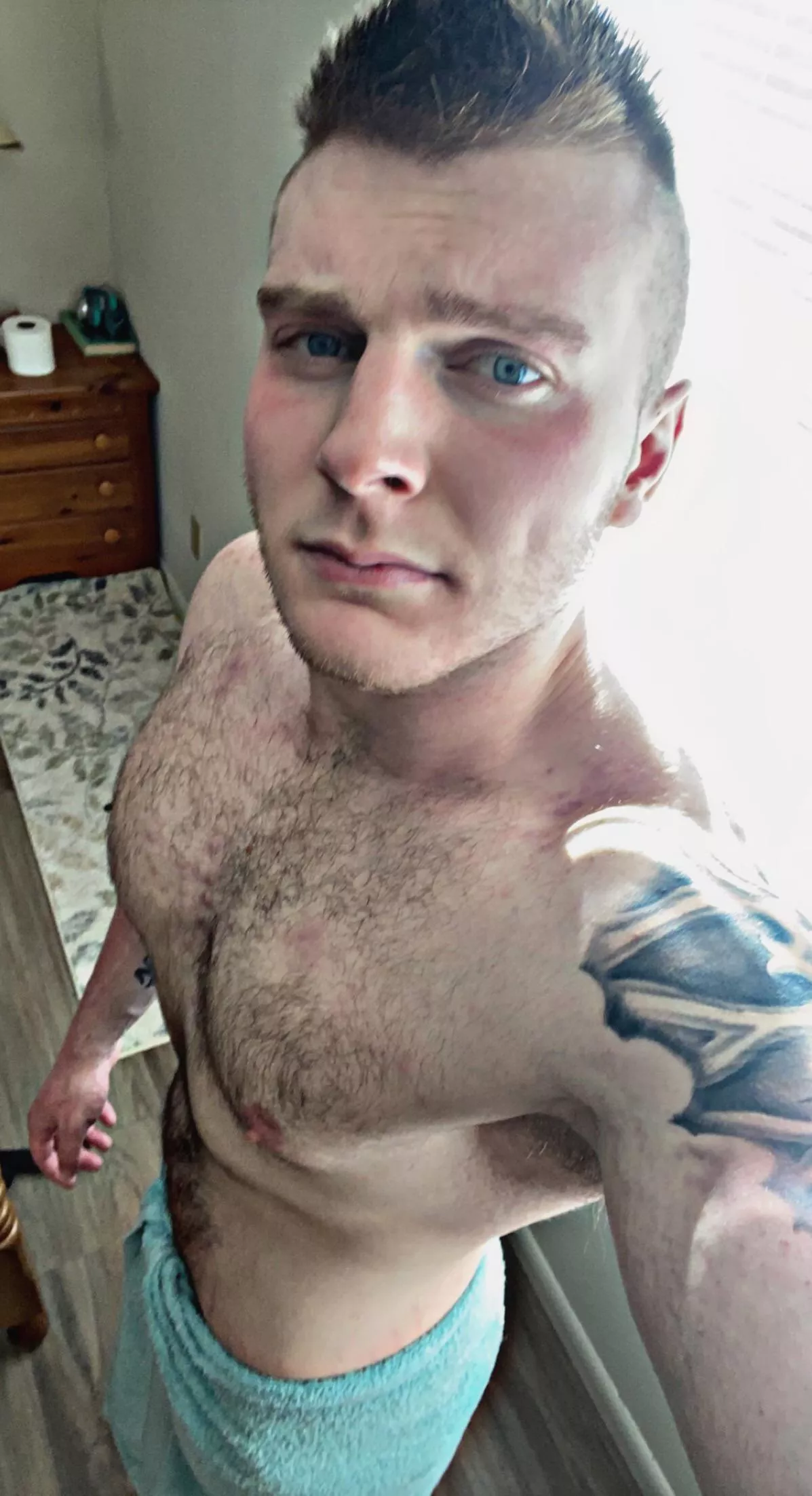 Post shower selfie 😘 posted by Tommyw230