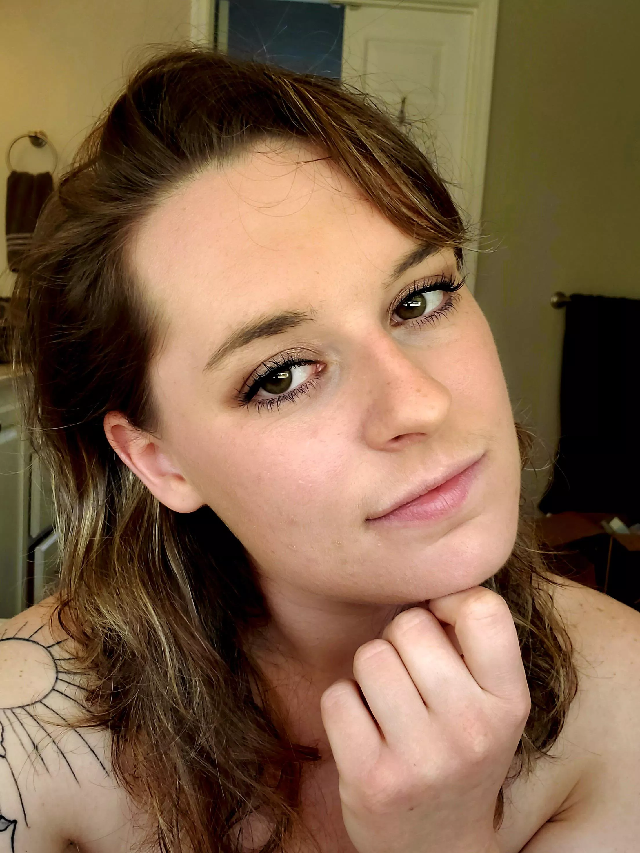 Post work selfie posted by Dee-Alice