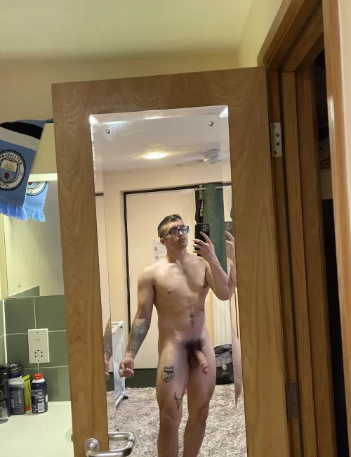 Post workout ❤️ by Balistik00