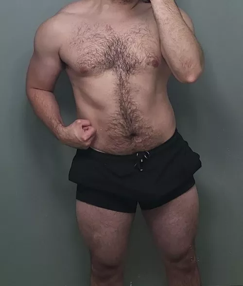 Post workout and time for some gaming by Darkbluesymphony