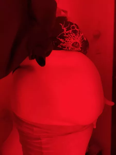 post-dinner gut 🧚‍♀️ by asherine