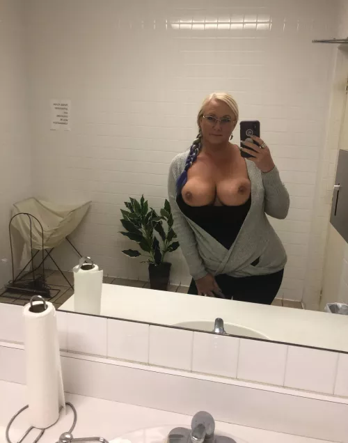 Posted my first work picture the other day, it was exciting, went to our other office and did this one, I hope this isn't habit forming. [F] by kitty_feral