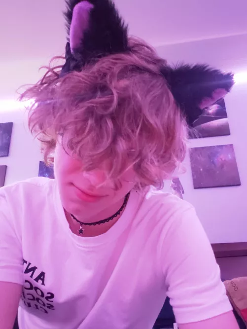 Posting again because yall liked it last time 👉👈 (im transgender btw hope u don't mind hehe) by CleverB0T_2b2t