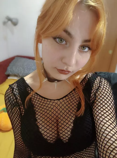 Posting here even though i'm a good girl uwu by hyysteria