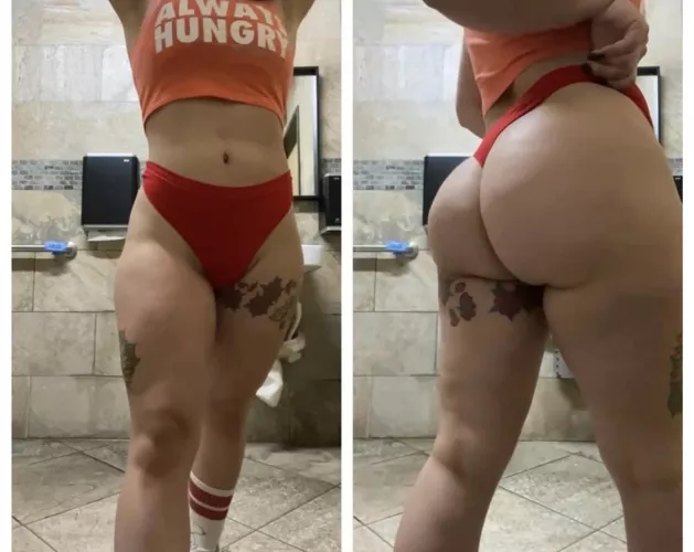 Post-leg day booty by MissPiesitos