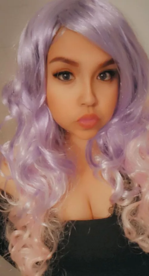 Pouty lips 💋 by atzi-nenetl