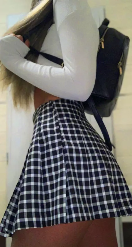 pov: you’re worshipping me by myropesbunny