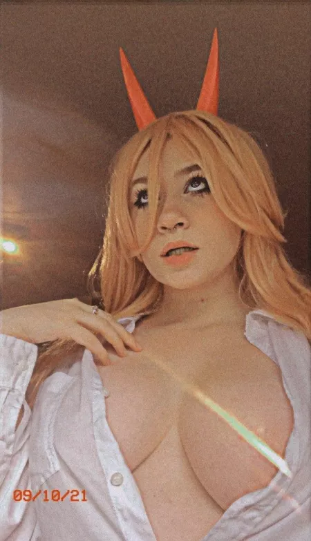 Power from Chainsawman by Meemow by meemowwuwu