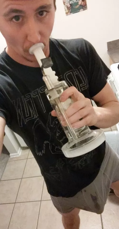 Pre cum soaking through (m)y pants while I'm smoking by richardhogan77