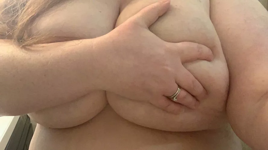 Pre shower selfie. Is more than a handful to much? by JimCooter21