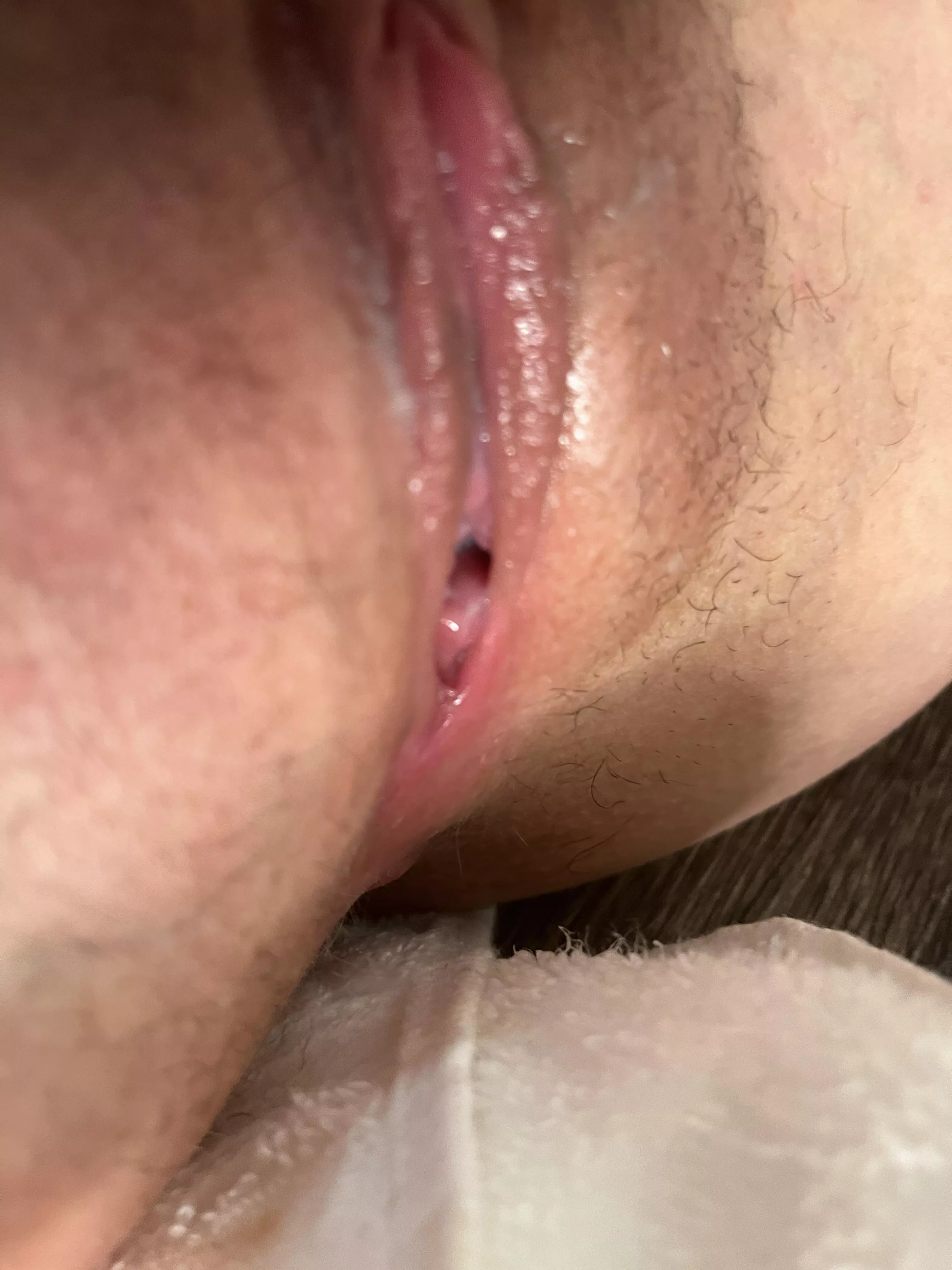 Pre squirt… posted by Scarlett_Frost