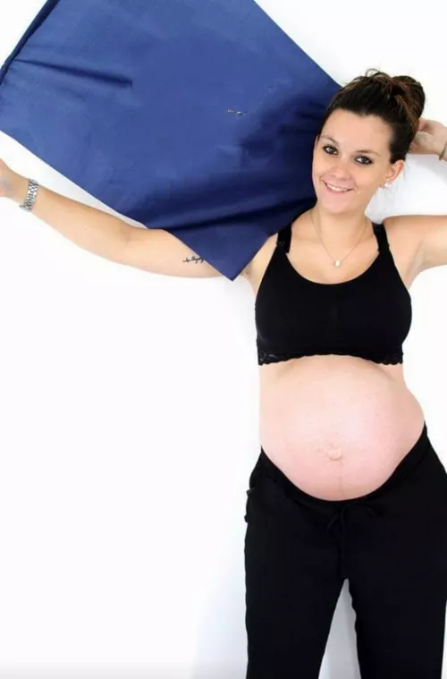 Pregnant hot by Glum_Ad532