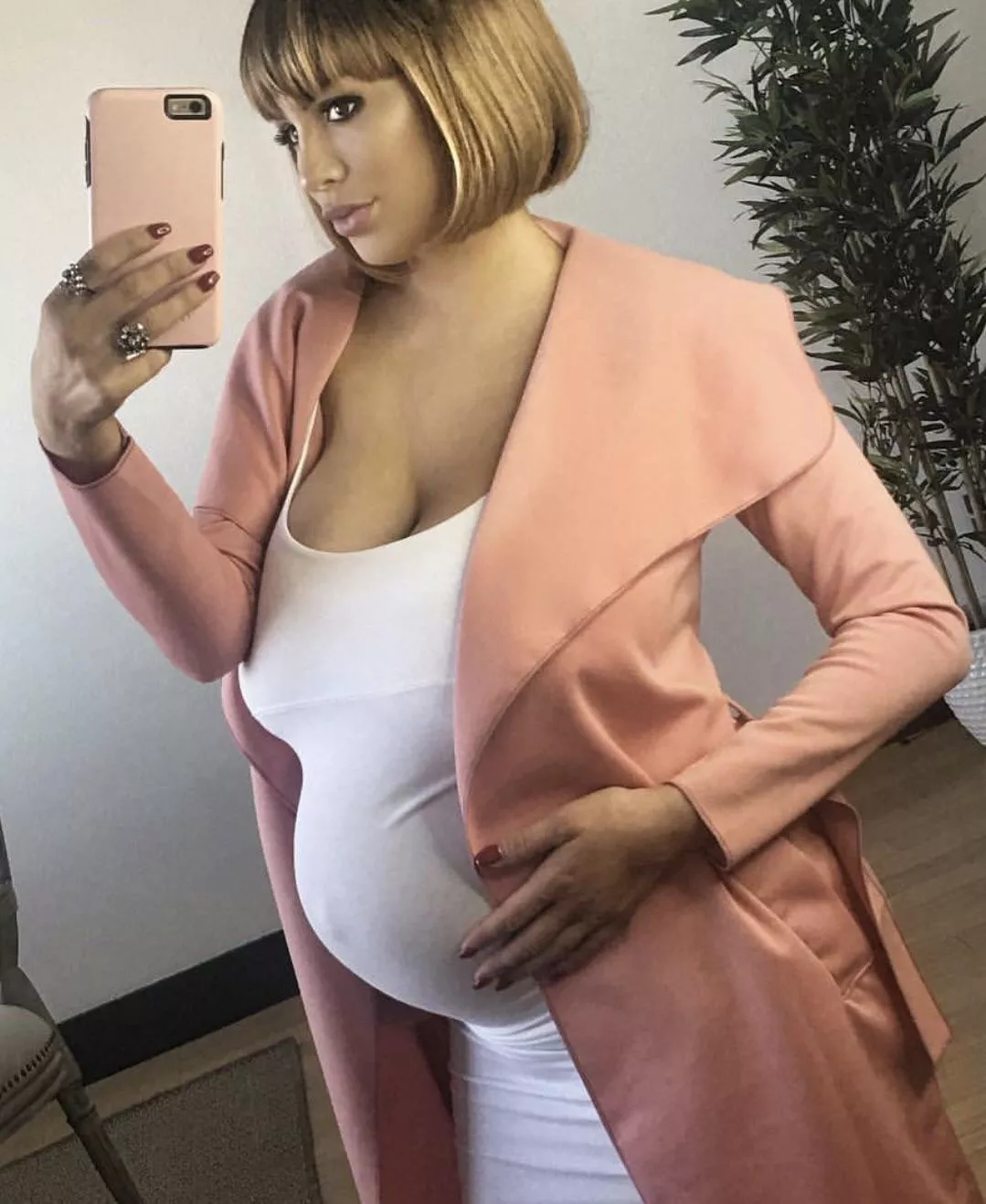 Pregnant - pre reduction posted by Cpc4171