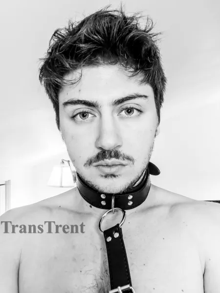Pre-op FTM gamer, I love being watched 😈 by TransTrent