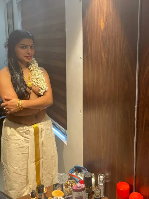 Preparing for the occasion.. by Huddlestone