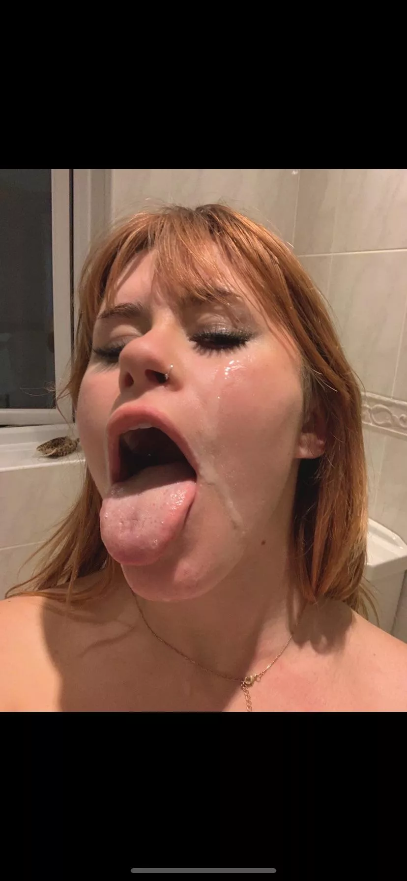 Prettiest with my face covered 🥰 posted by mellarius_