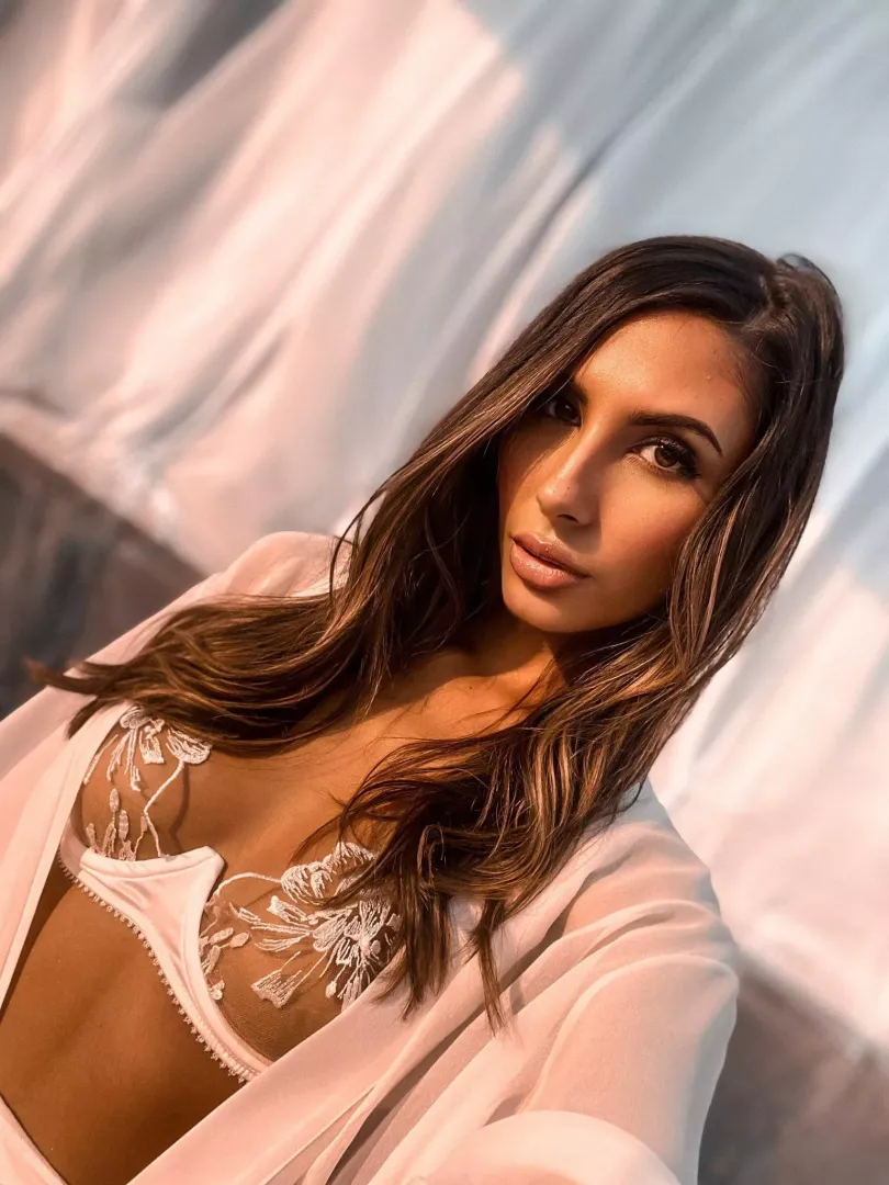 Pretty posted by Bobbobyjoe