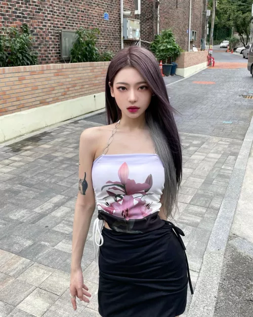 Pretty eyes and lips by Majestic_Painter8660