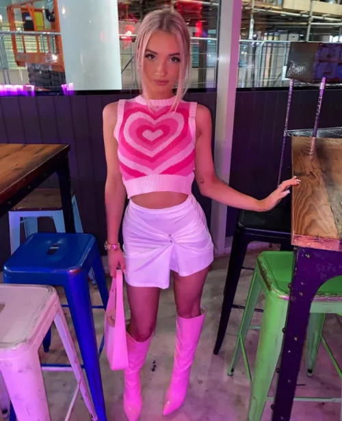 Pretty in pink by betaboy97