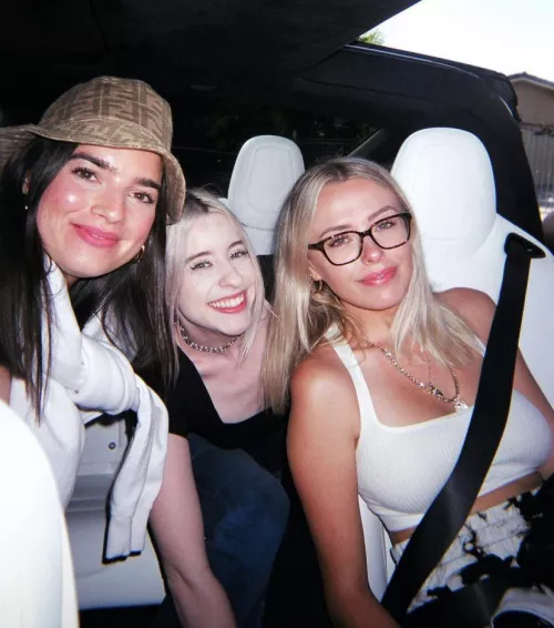 pretty influencers by sad-sponge