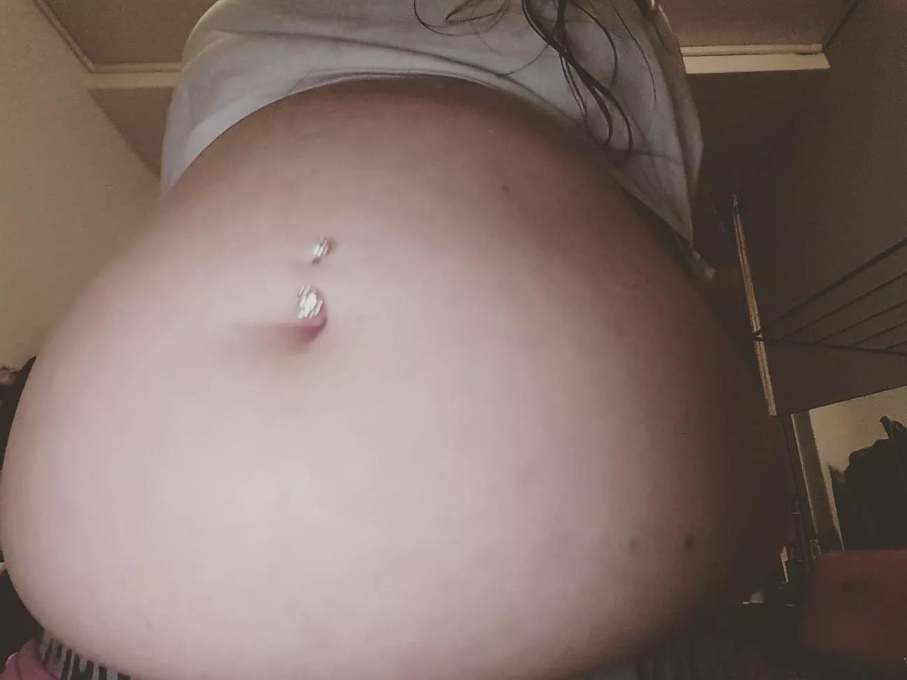 Pretty stuffed after my Xmas meal 😳 posted by Bbwsarah