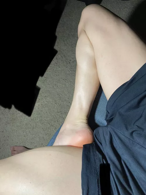 Prettyboy legs poppin, amongst other things lol✨ by King_Calves