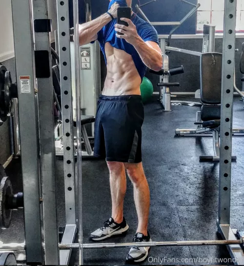 Private gym time is the best time @boyfitwonder by Fitbody_Tease