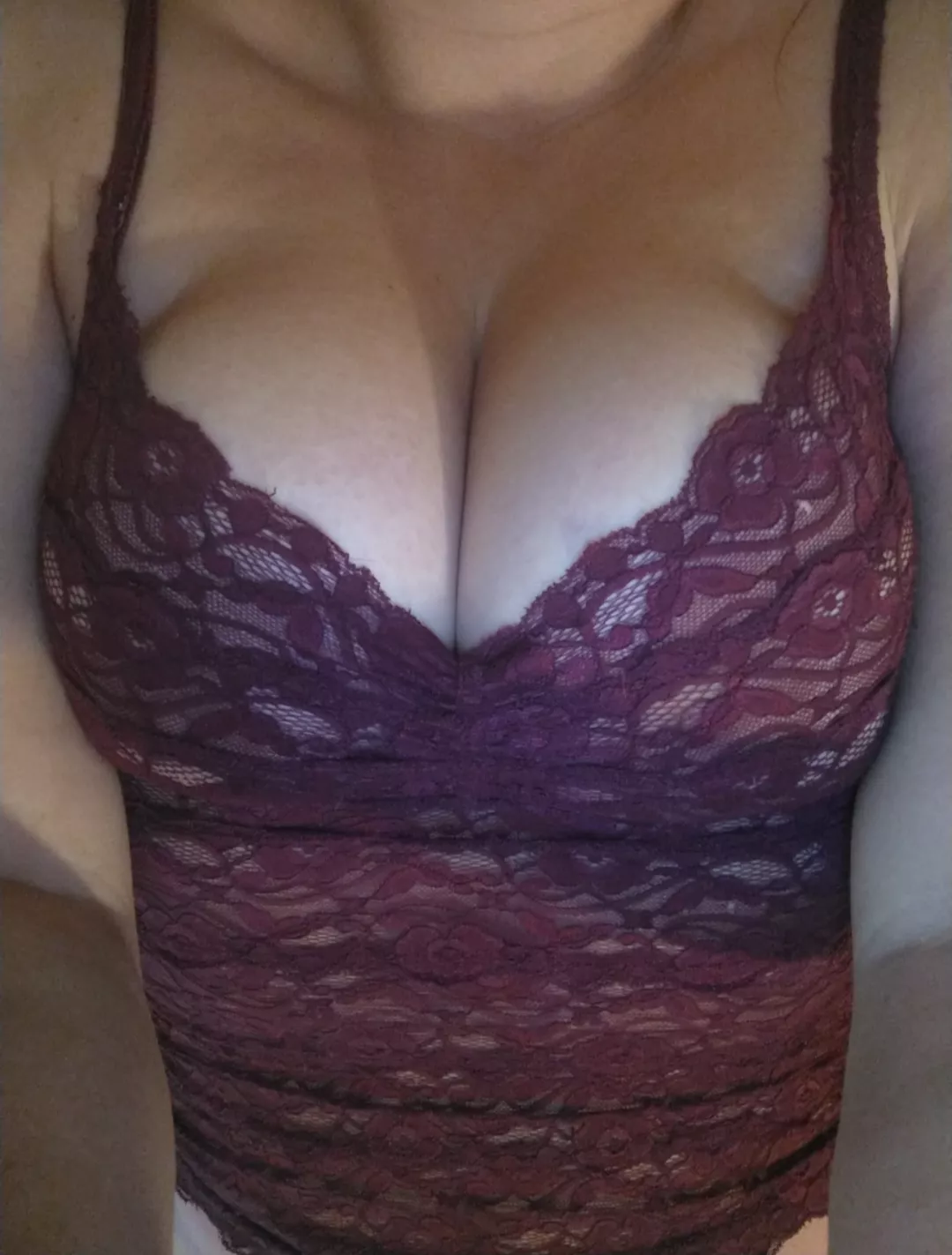 Probably my favorite lingerie top here posted by NaturallyNaomi