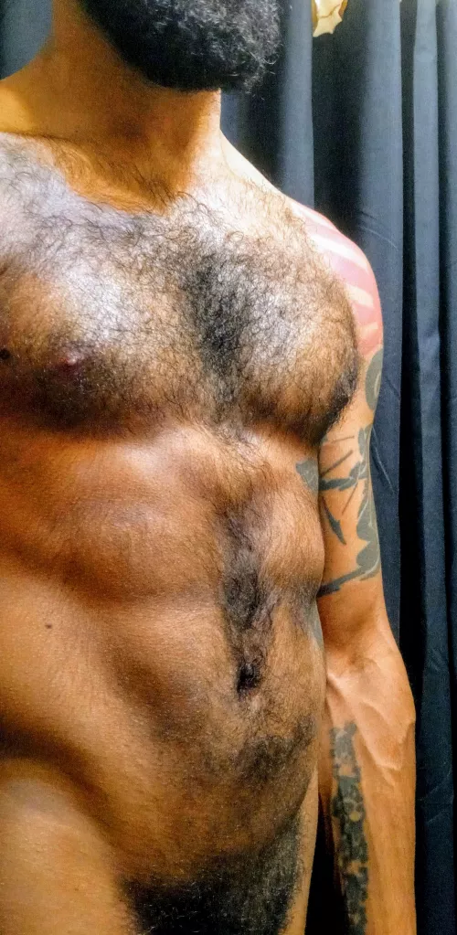 Probably won't get many upvotes tbh but I thought it was a good looking shot by LuckyDominik