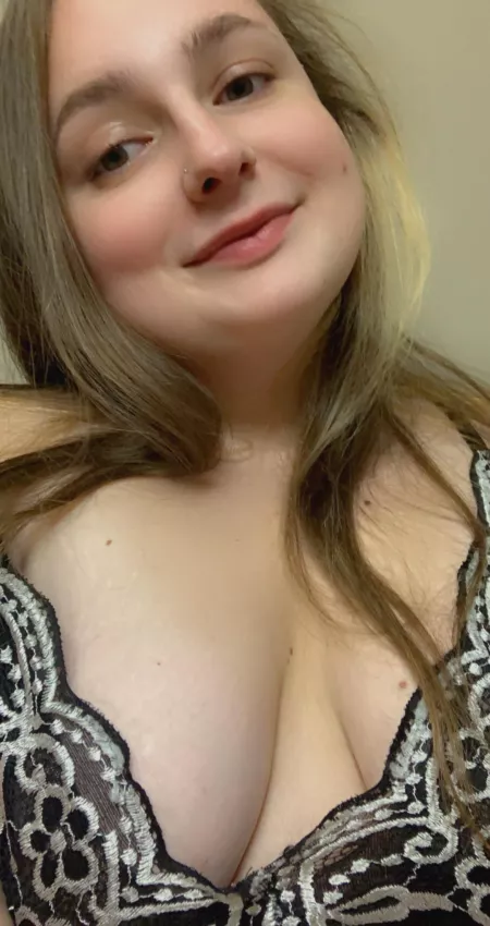 promise i'm a good girl 😇😍 by alriterae