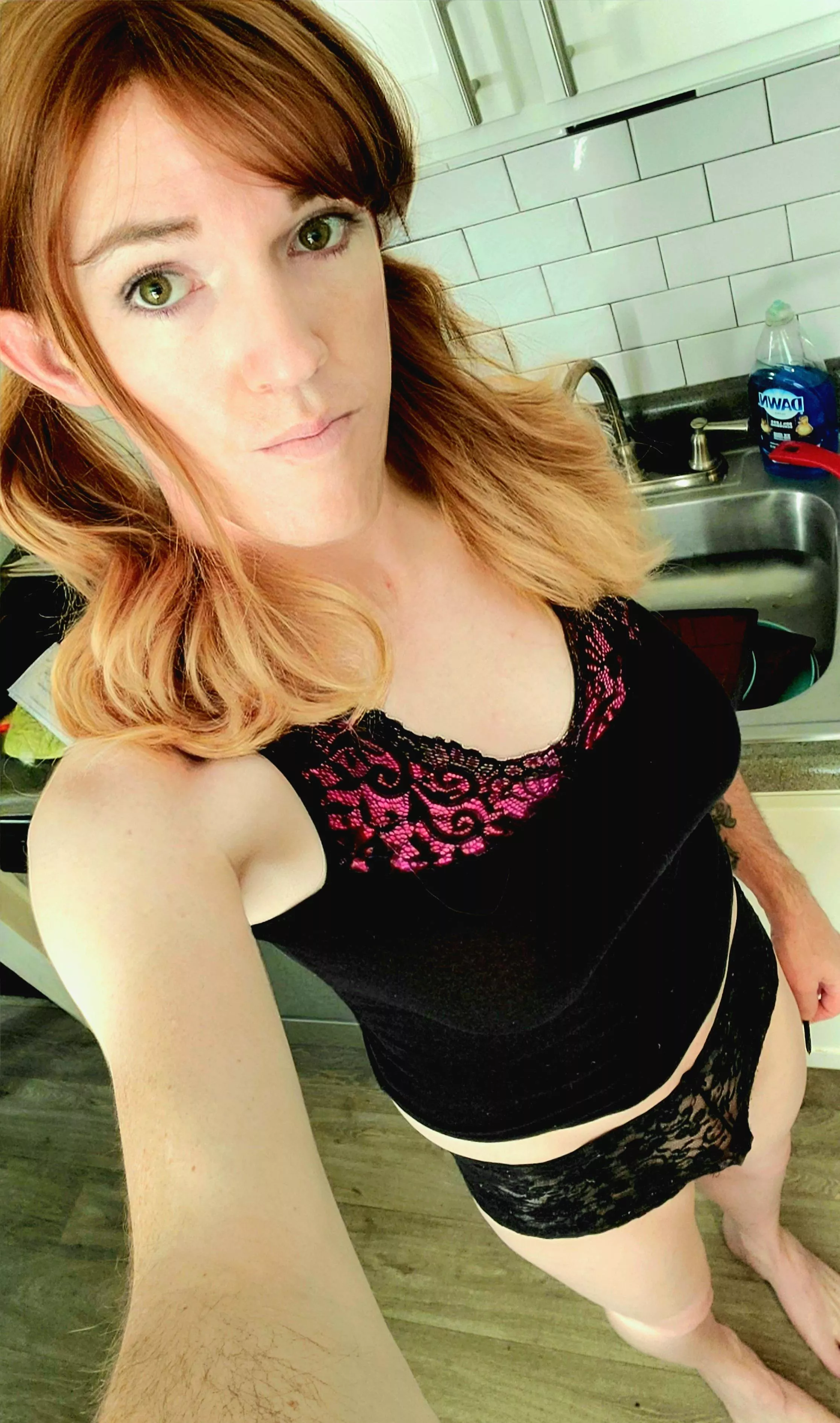 Proposition: I get to run around the house with no pants on. You get to watch me wash dishes 💋 posted by CdVixen