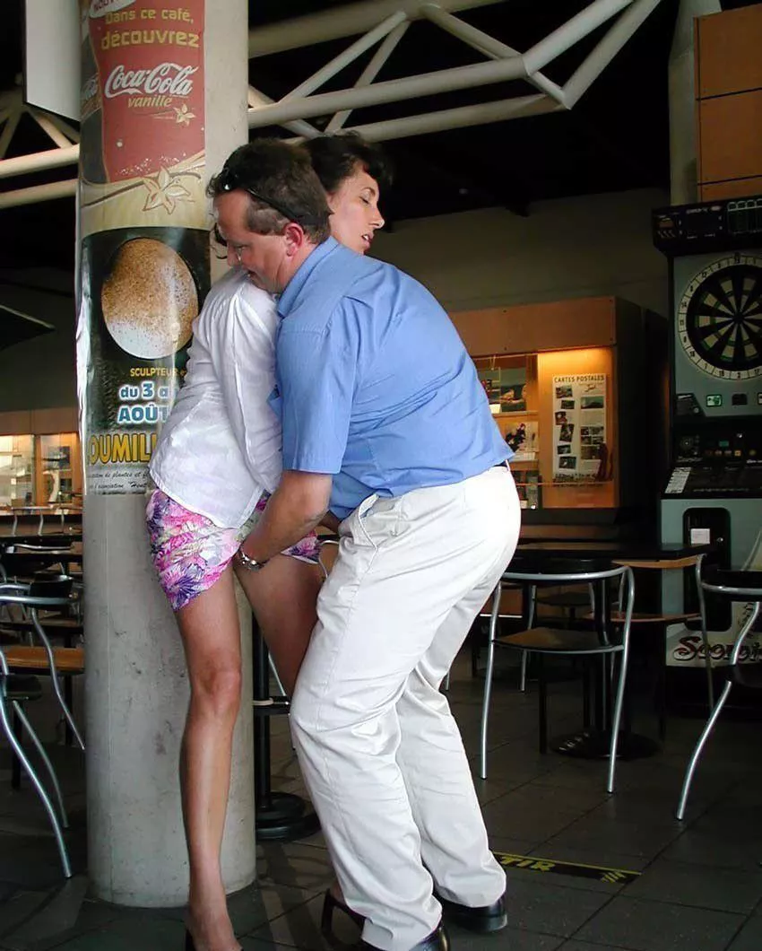 public posted by 8JHgf997r