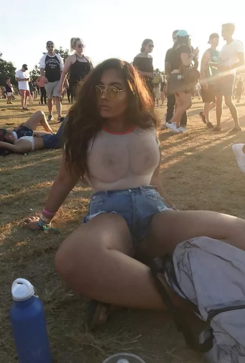 Public seethru by txxxposter