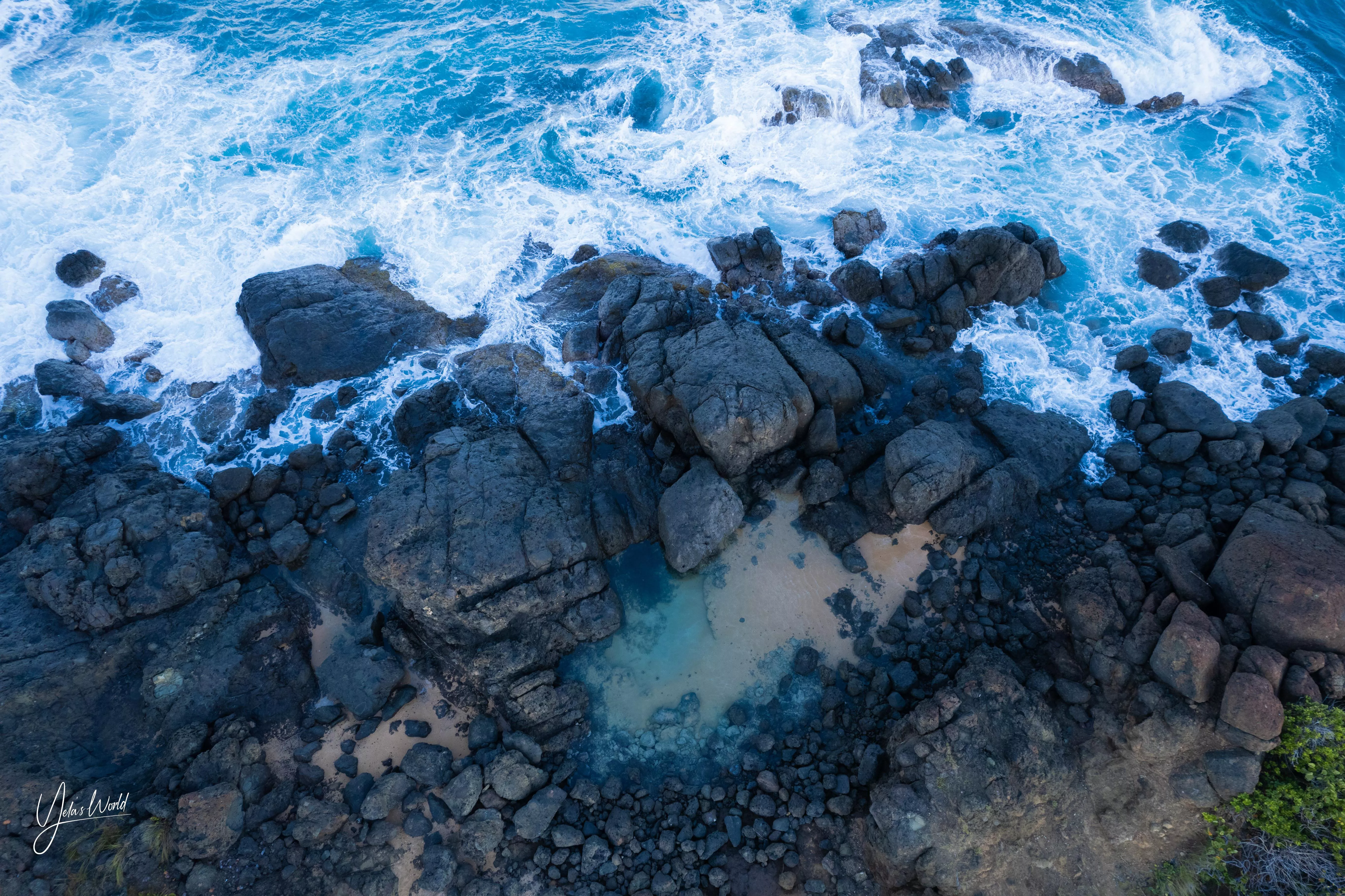 Puerto Rico 🇵🇷 natural pool posted by Jousyboy