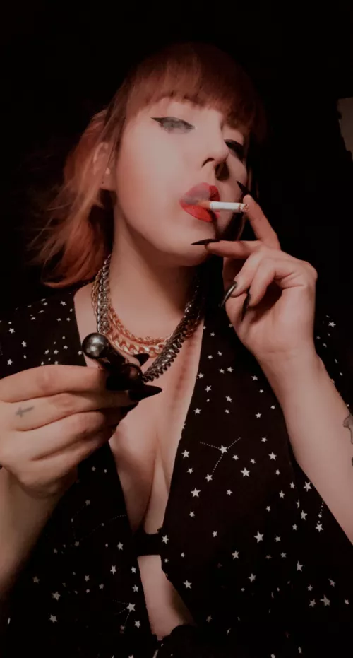 Puff puff sniff sniff by MistressKomakino