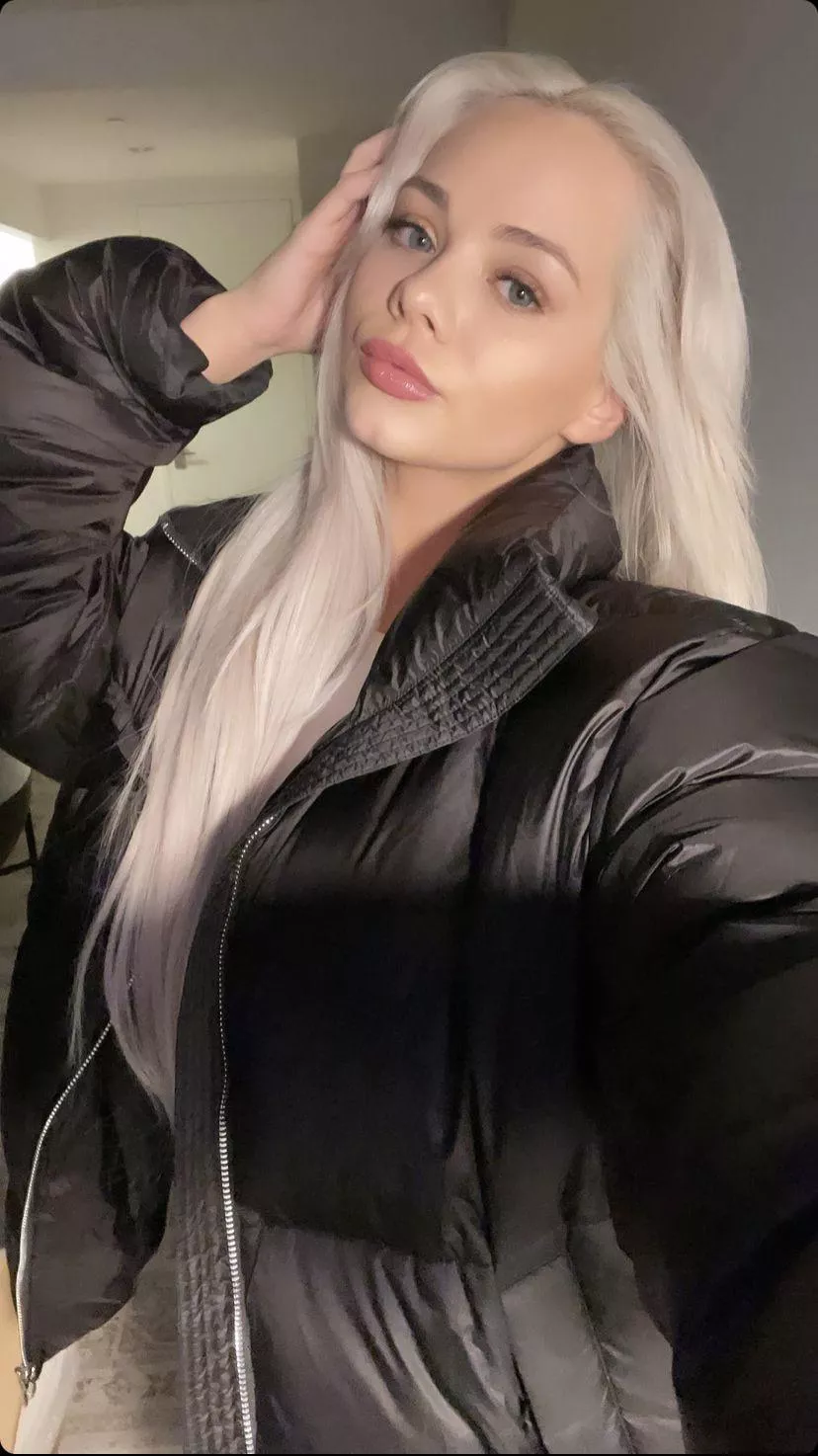 Puffy coat posted by Psychological-Rub919