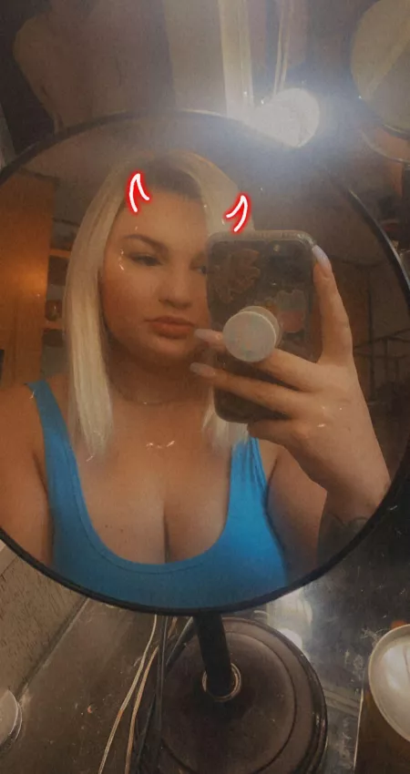 pull my shirt down ☺️ by joopeach