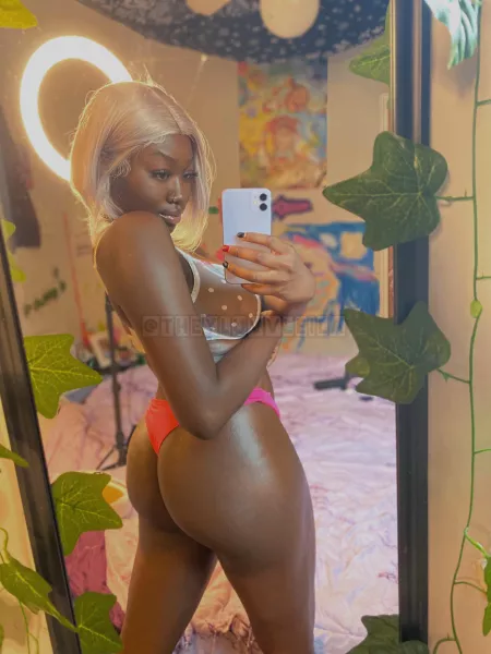 pulling I down is my favorite part of the day 💕 by theyluvvleilaa