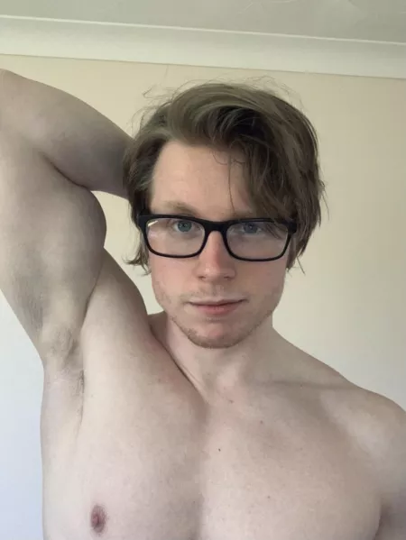 Pulling off the 'Clark Kent' look today by Luca_LushUK