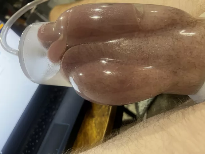 Pumping and Working by JayHexxx