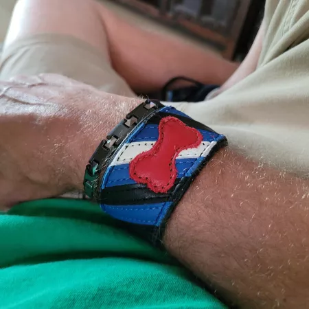 Pup Pride can now be displayed. 🙂 by SofaKing_Lame