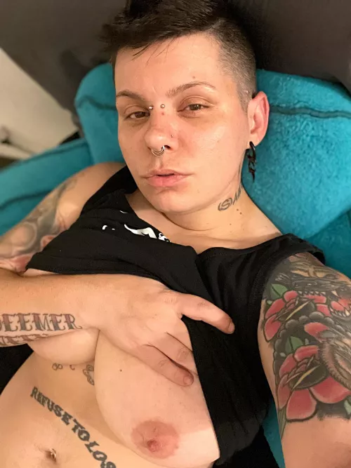 puppy dawg nip slip 🥺 by QueerFaceFuck420