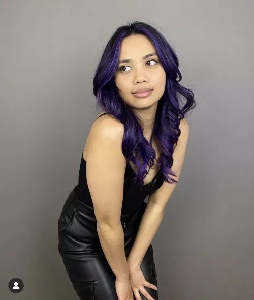 Purple hair Filipina in leather tights by averagejoeman_24