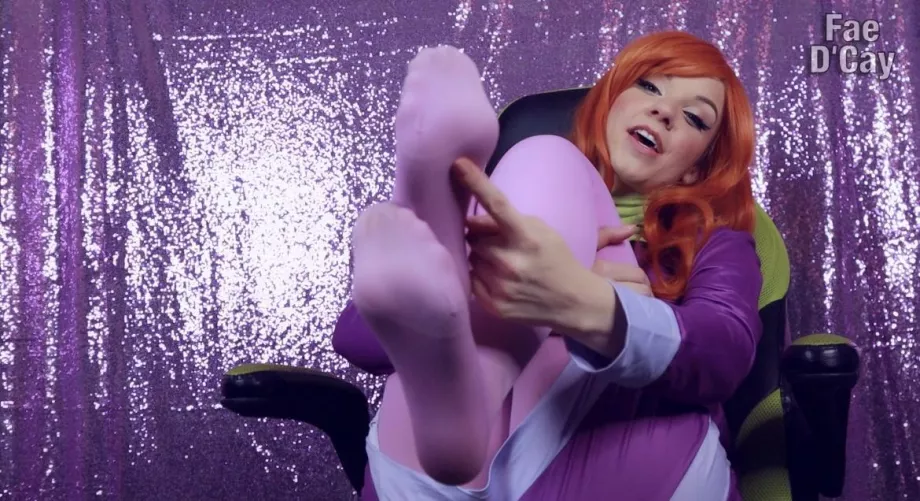 Purple tights from my Daphne cosplay by FaeDCay