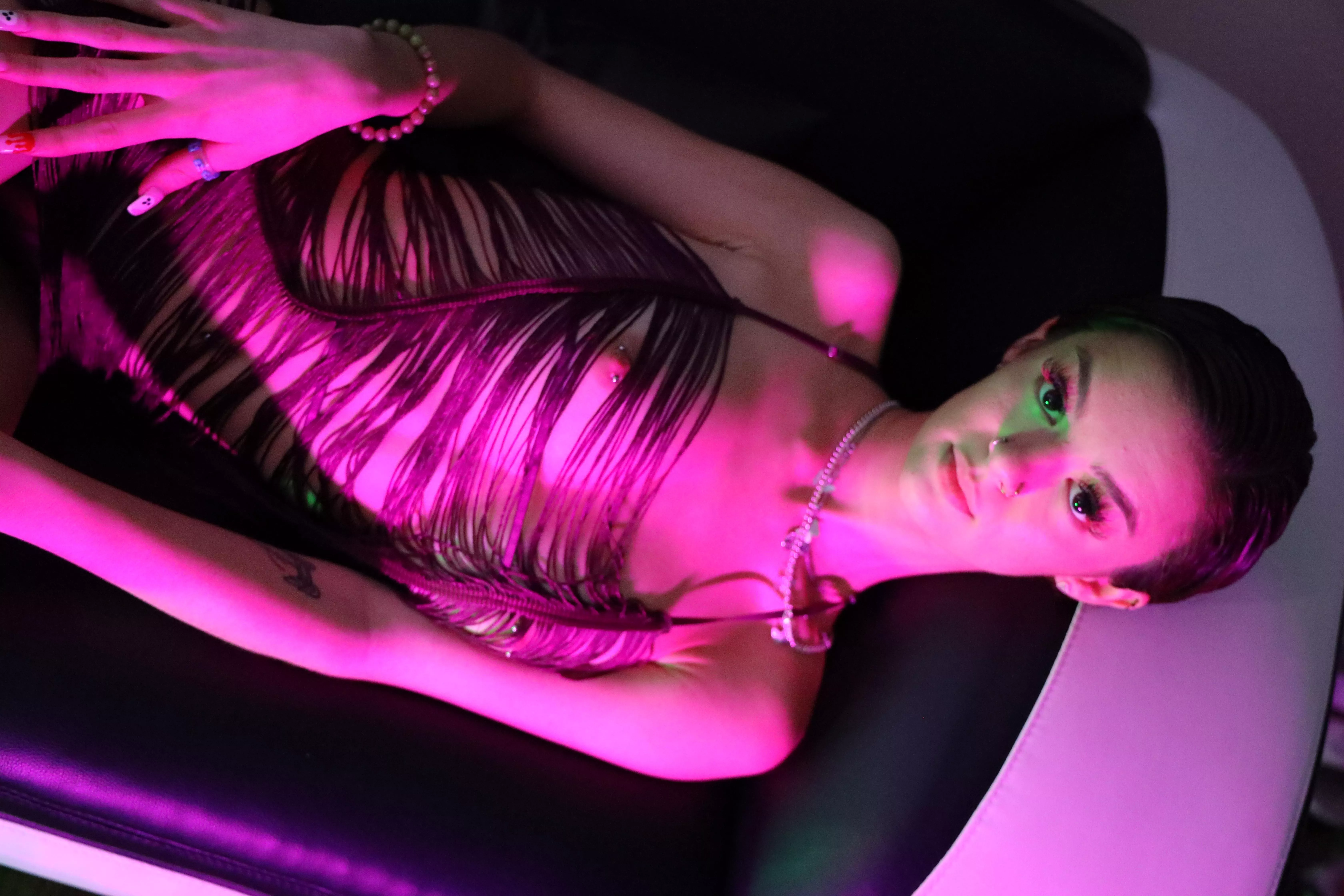 Purple vibe with a nice surprise 😈 posted by daddylolabunnyy