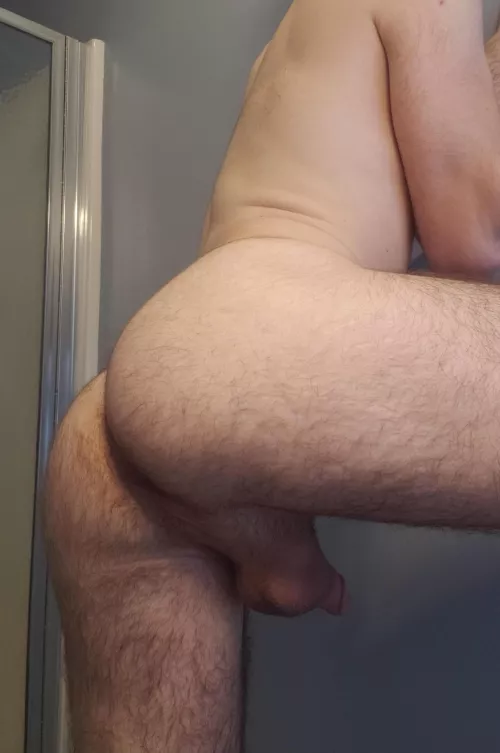 Push me up against the wall and take me by Sizedontmatter