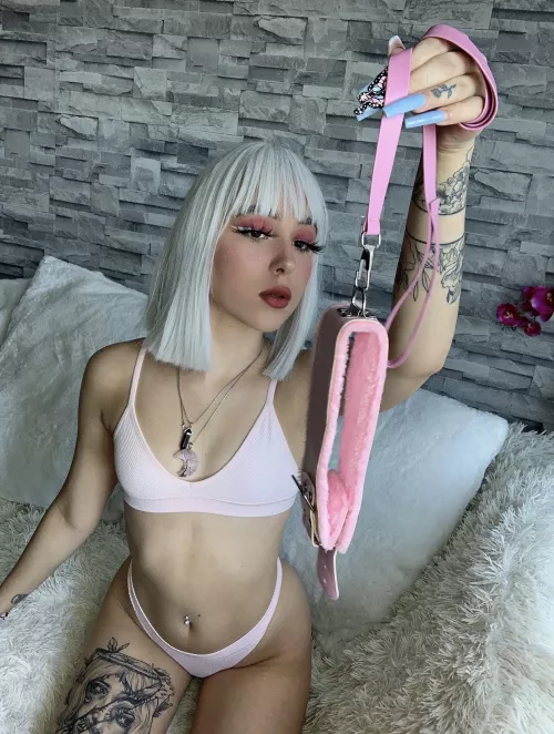 Put it on doggy, I’m taking you for a walk. All neighbours will see what a loser you are [domme] by notvicii