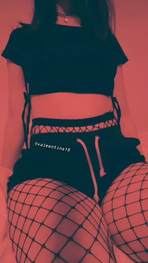 Put your head between my legs 7w7 by Valeentina18r