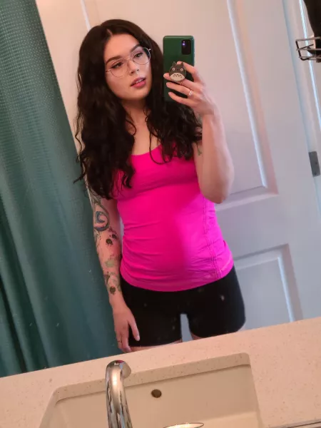 Put your head between my thighs 😏 by greenst0n